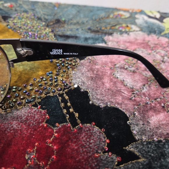 Versace Sunglasses - Picture 7 of 12